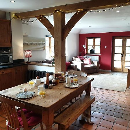 Delightful Cottage On The River Adur Close To Brighton & The Downs No Dogs Sorry Upper Beeding Zewnętrze zdjęcie
